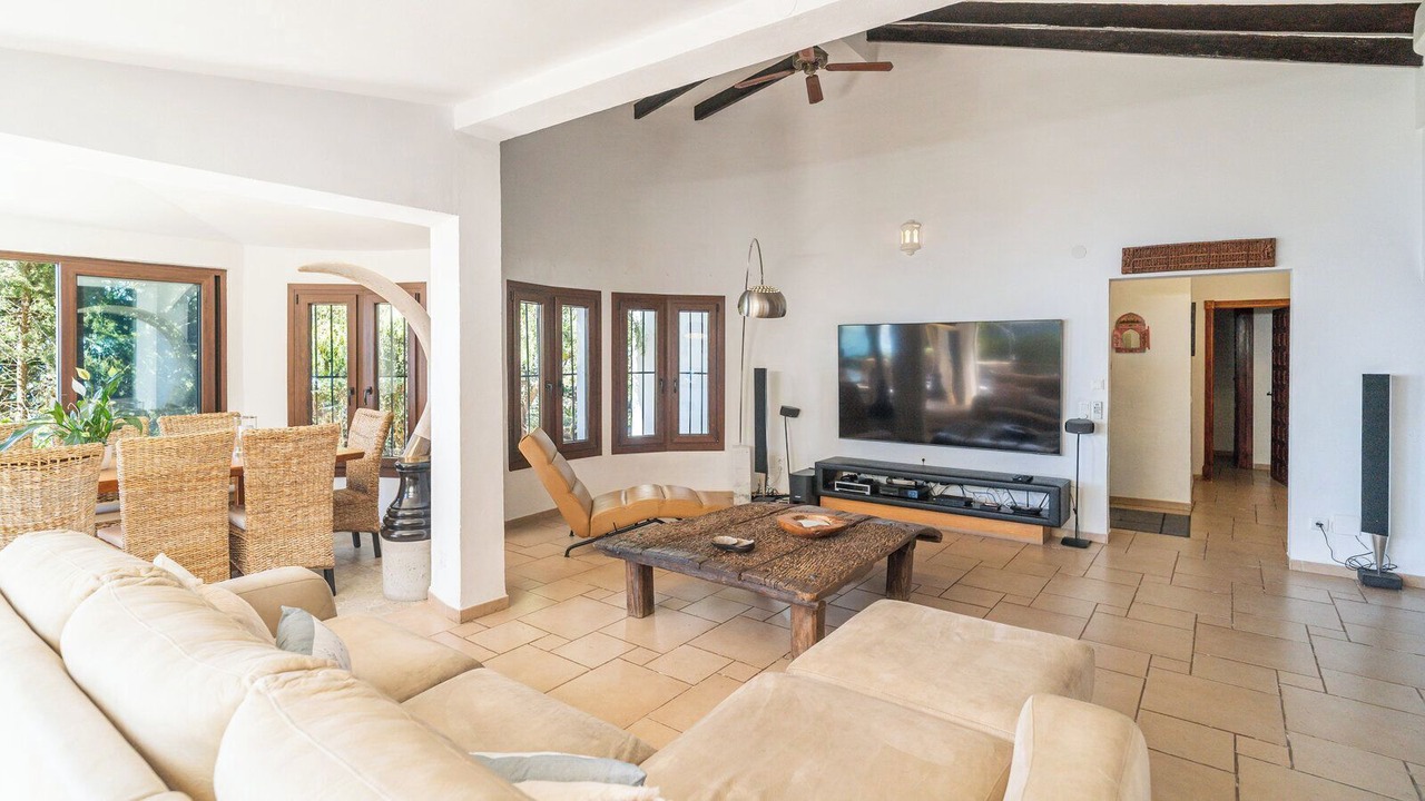Photo of Livingroom in Sayalonga