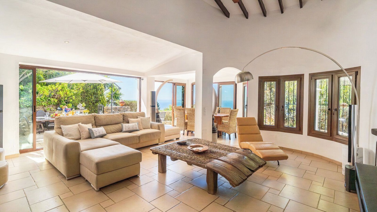 Photo of Livingroom in Sayalonga