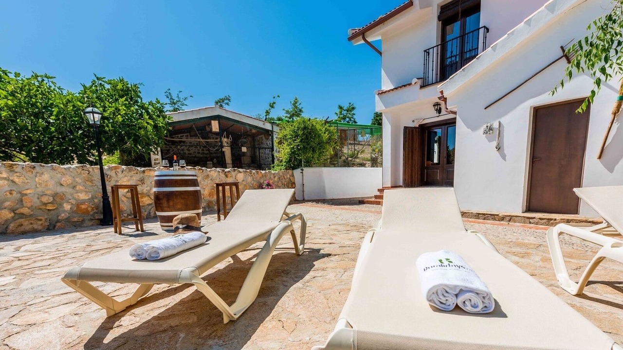 Photo of Patio Balcony in Alhama de Granada