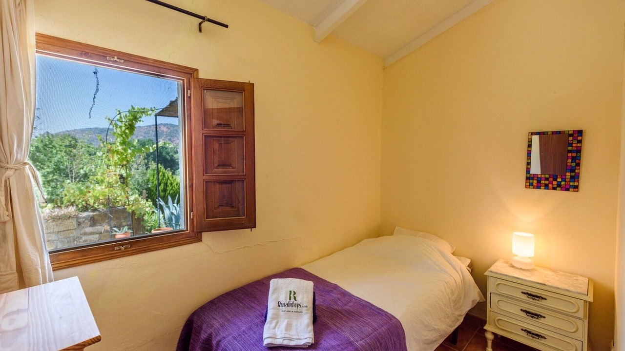 Photo of Bedroom in Benalauria