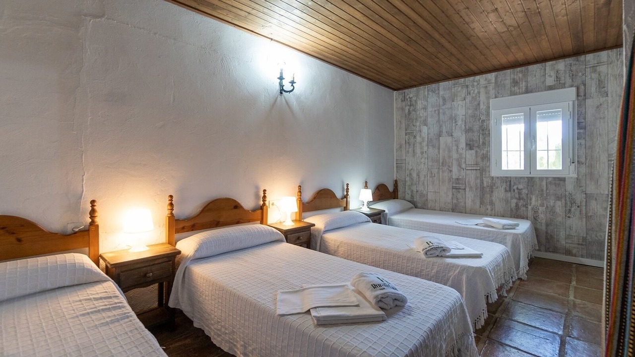 Photo of Bedroom in Benaojan