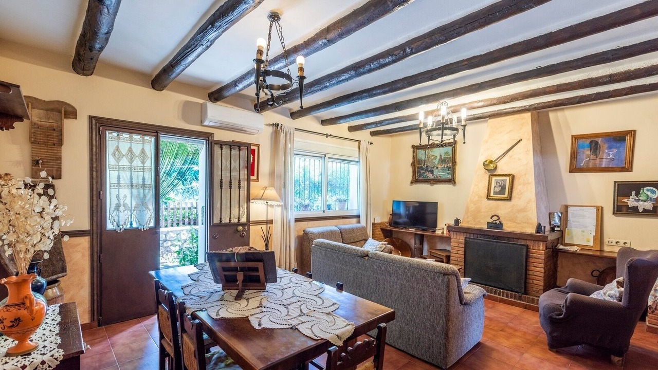 Photo of Livingroom in Benalauria
