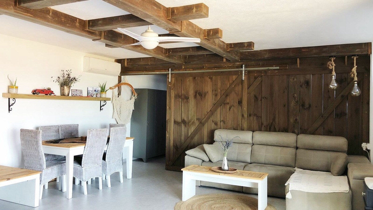 Photo of Livingroom in Alozaina