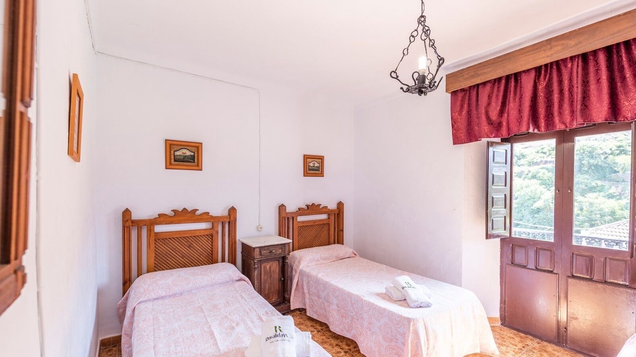 Photo of Bedroom in Sayalonga
