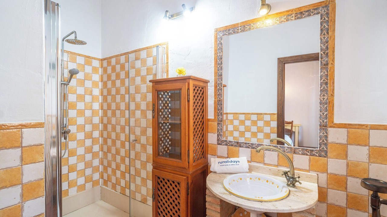 Photo of Bathroom in El Gastor