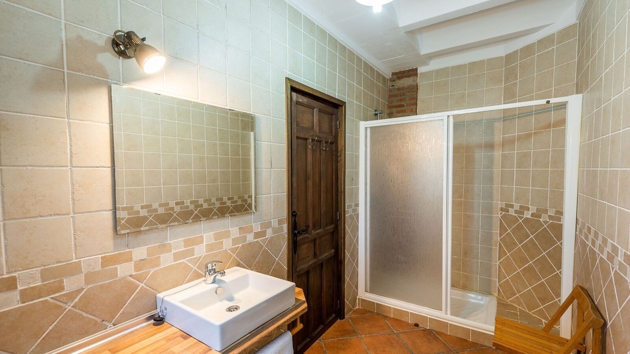 Photo of Bathroom in Oria
