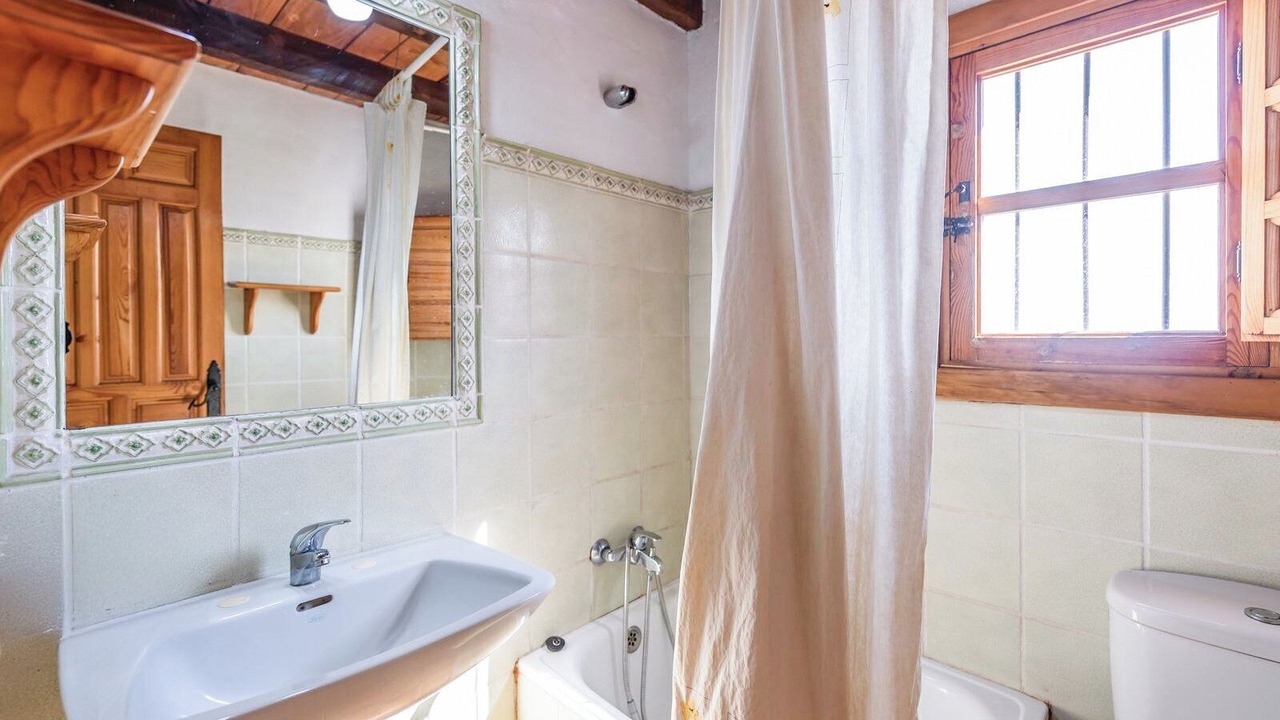 Photo of Bathroom in El Borge