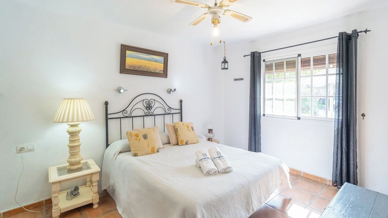 Photo of Bedroom in Alozaina