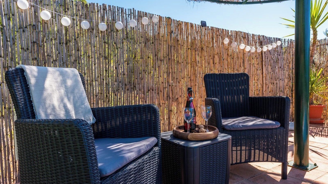 Photo of Patio Balcony in Alozaina