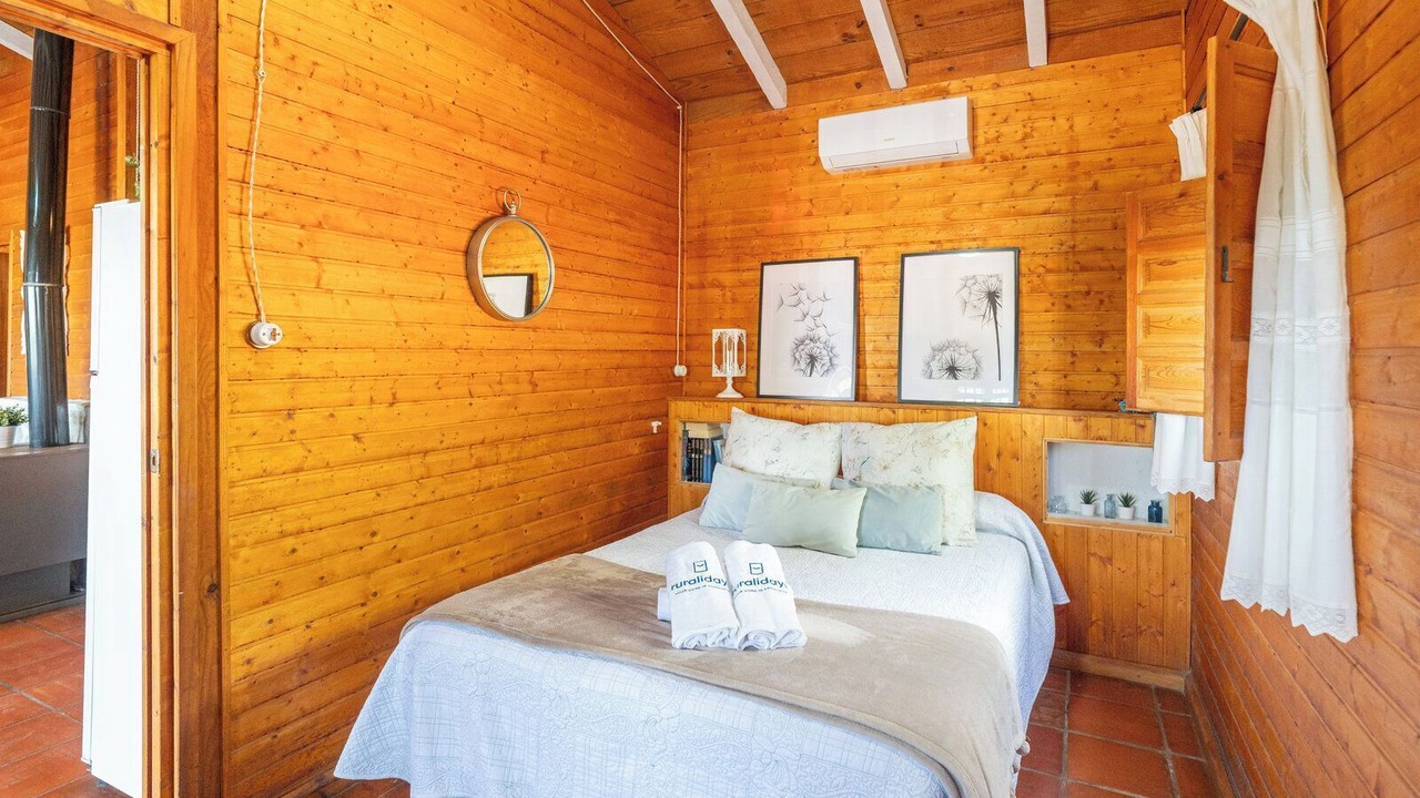 Photo of Bedroom in Alozaina