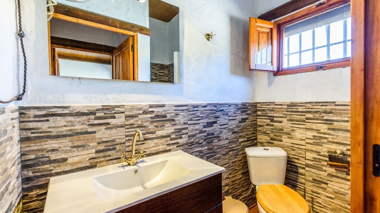 Photo of Bathroom in Moron de la Frontera