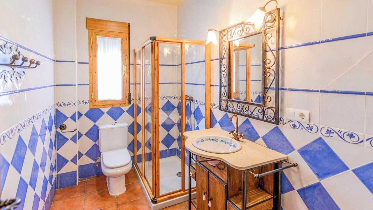 Photo of Bathroom in Orgiva