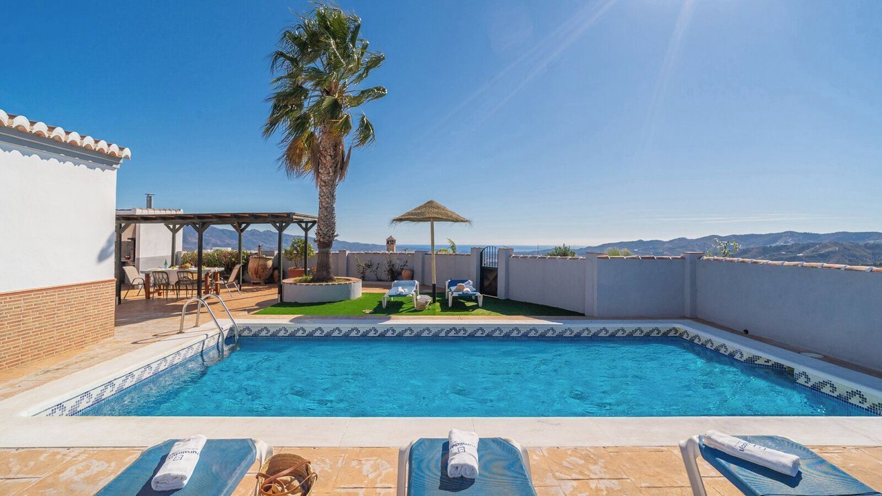 Photo of Outdoor in Benamargosa