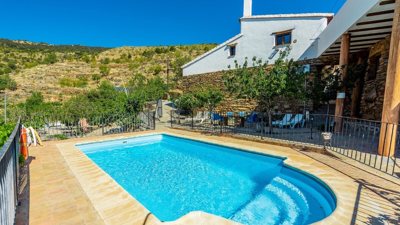 Photo of Outdoor in Laroya