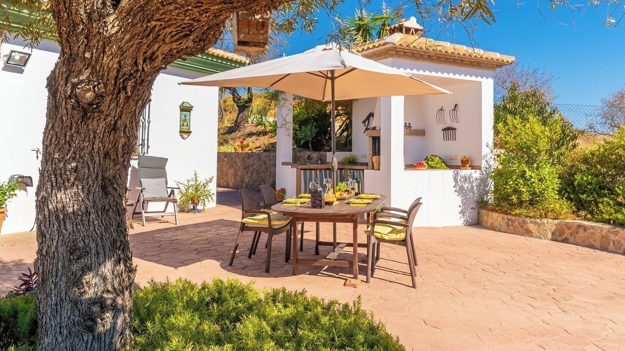 Photo of Outdoor in Guaro