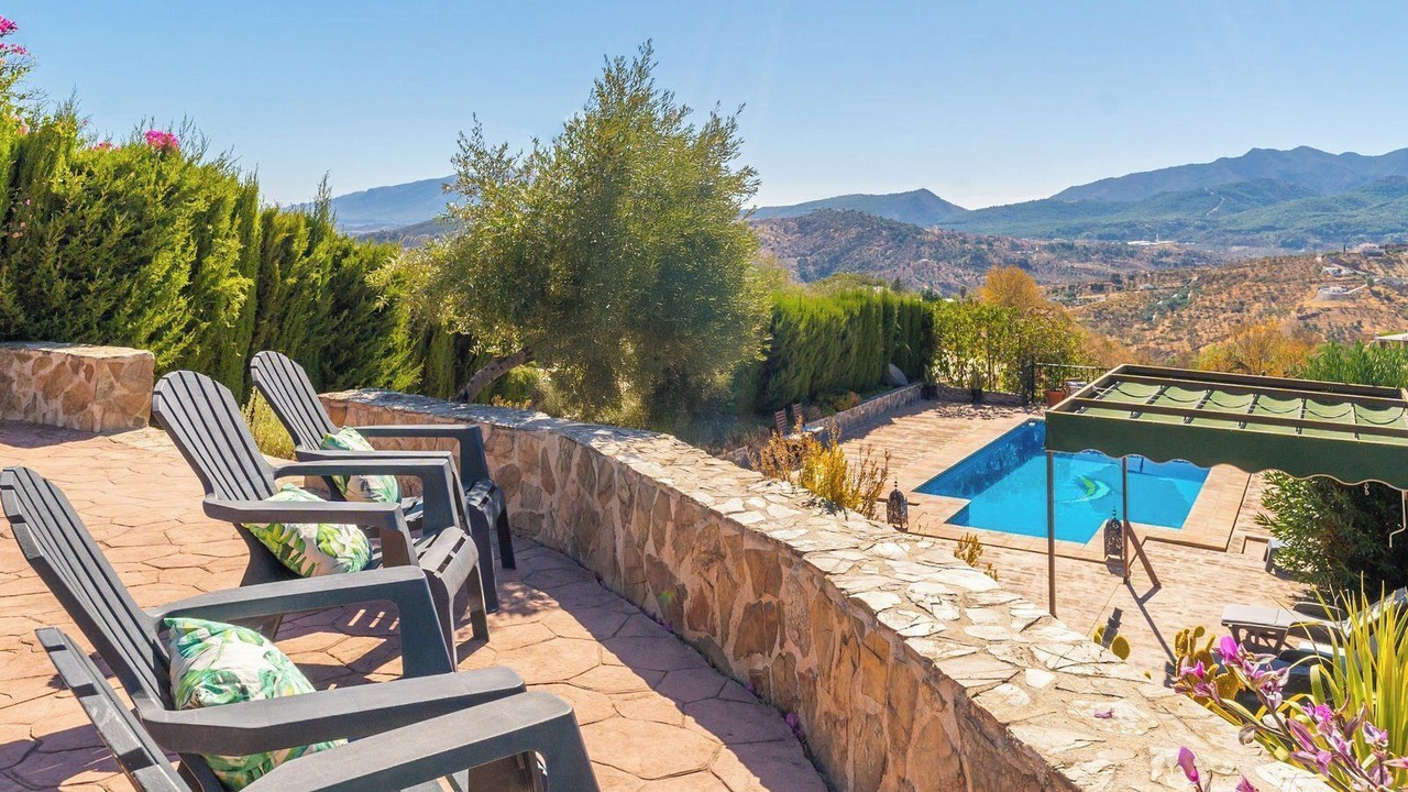 Photo of Outdoor in Guaro