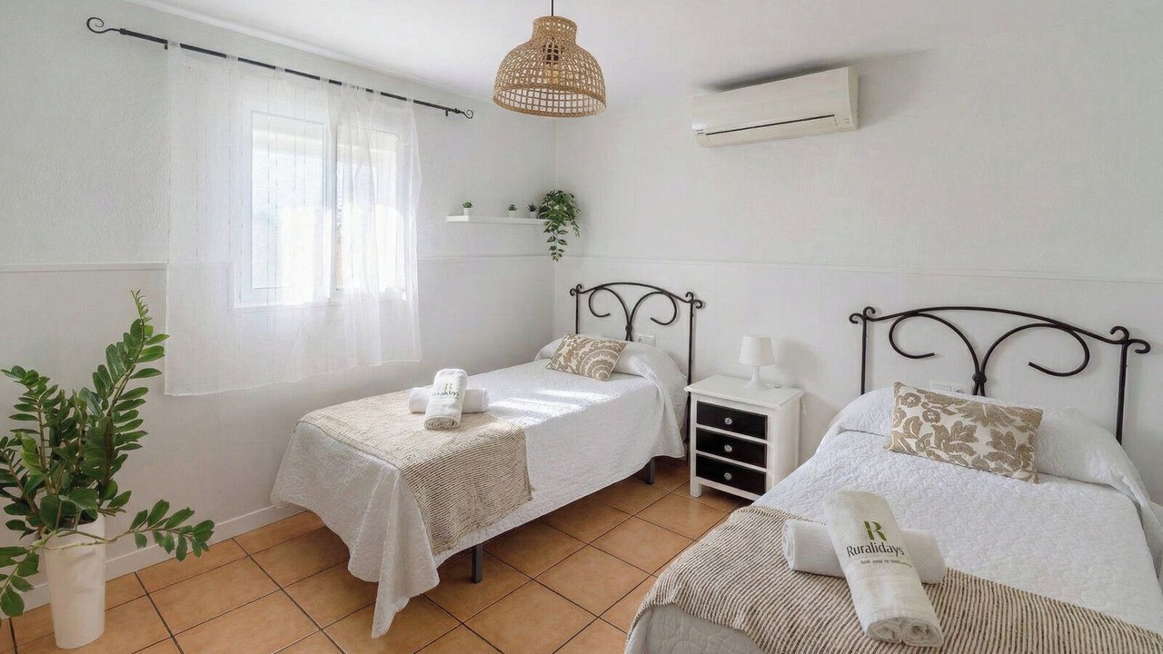 Photo of Bedroom in Almayate Alto