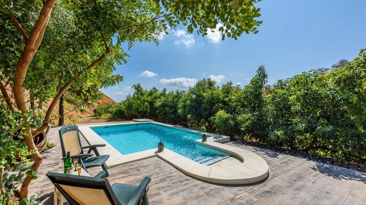 Photo of Outdoor in Guaro