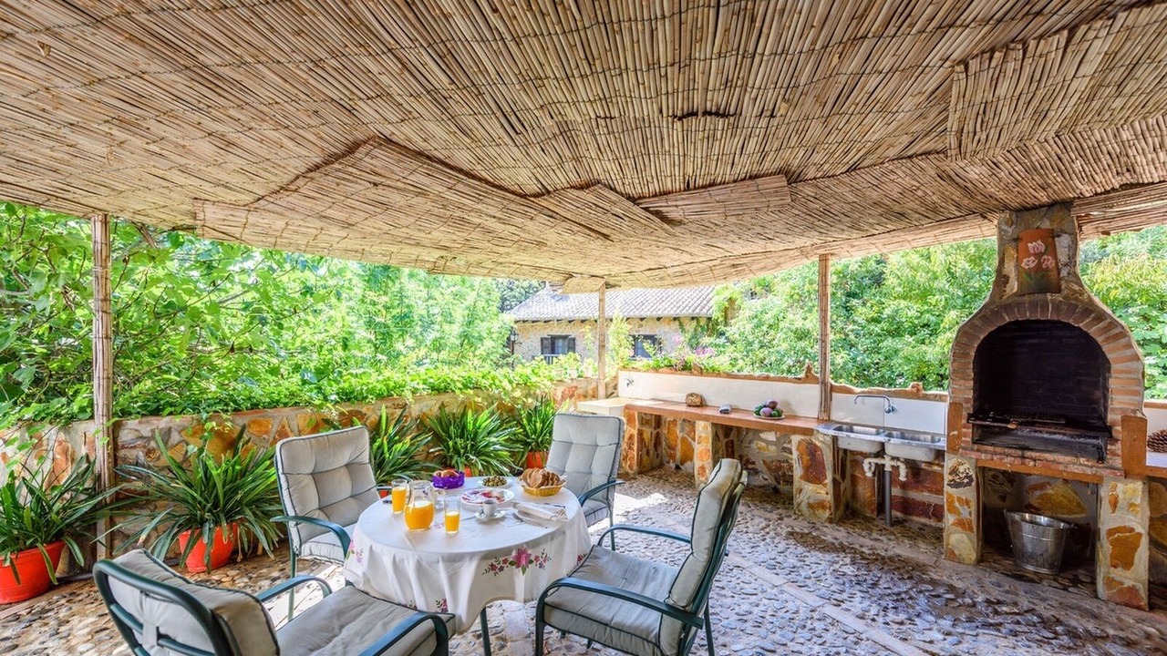 Photo of Outdoor in Guaro