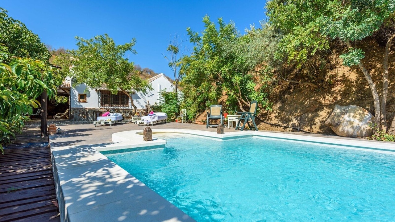 Photo of Outdoor in Guaro