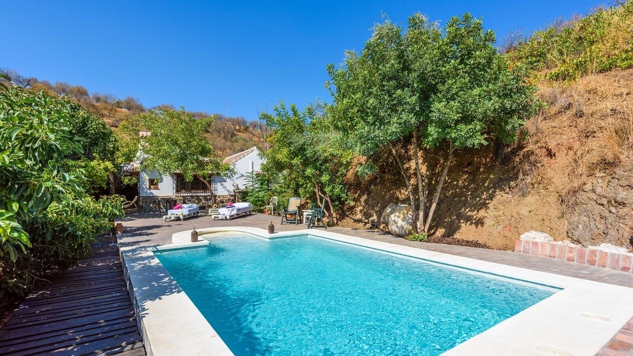 Photo of Outdoor in Guaro