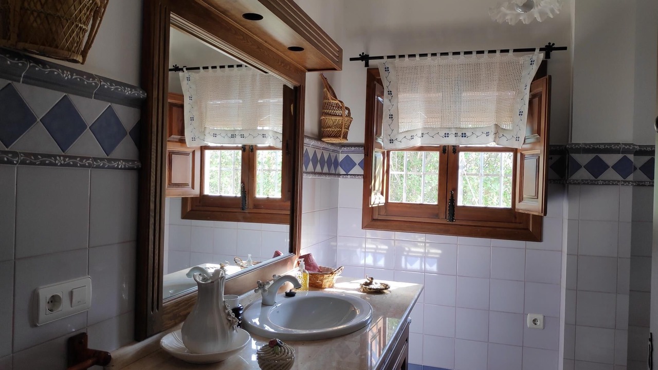 Photo of Bathroom in Villanueva del Rosario