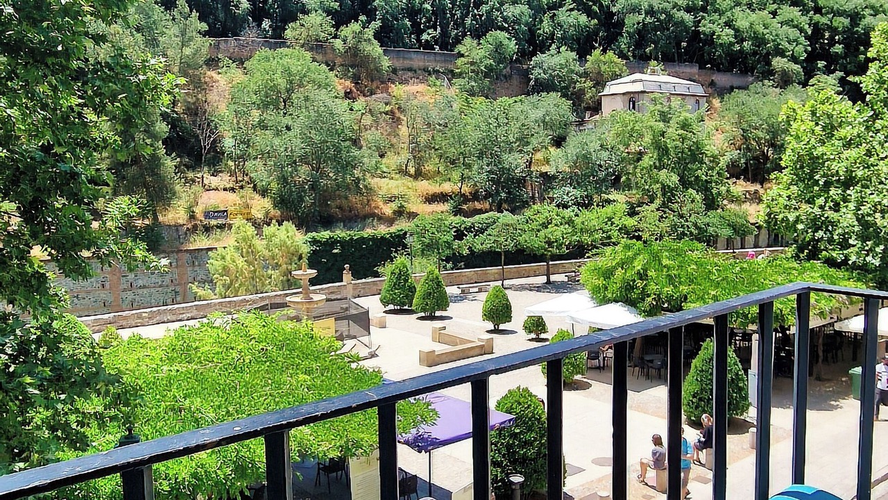 Photo of Patio Balcony in Sacromonte