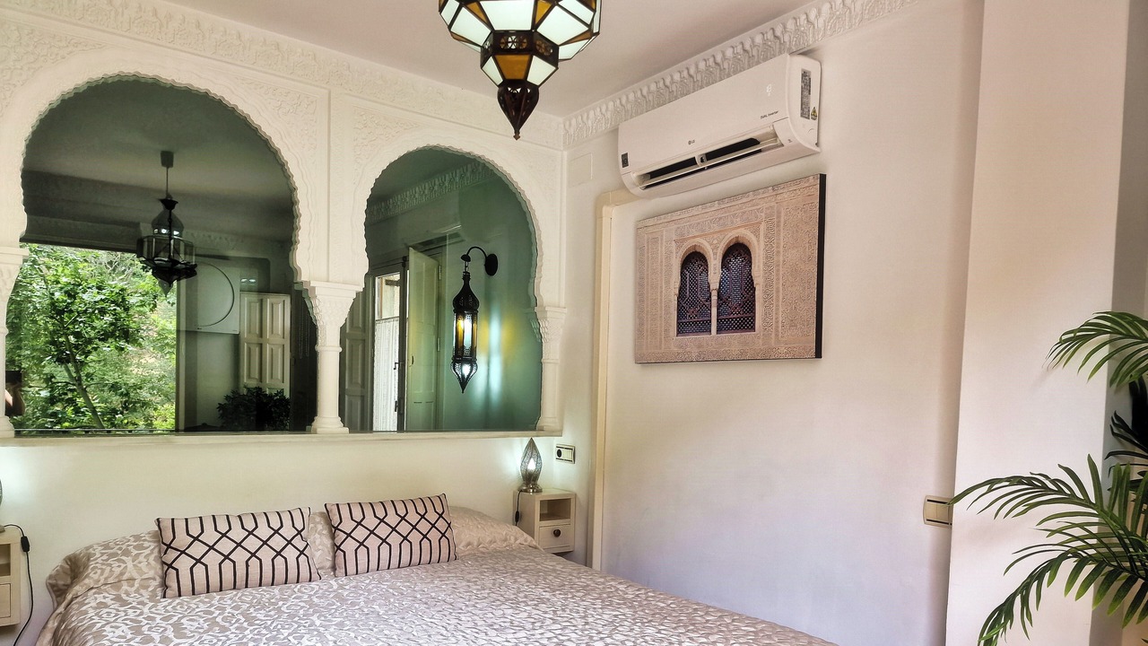 Photo of Bedroom in Sacromonte