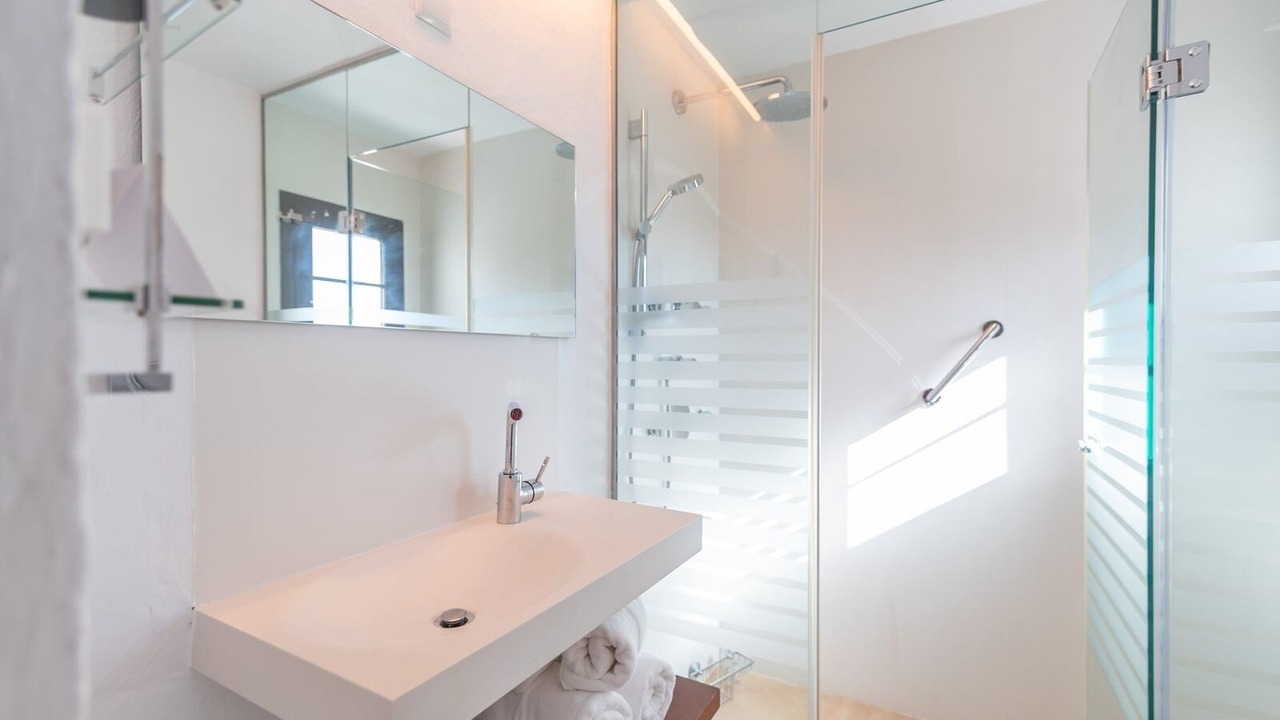 Photo of Bathroom in Villanueva del Rosario