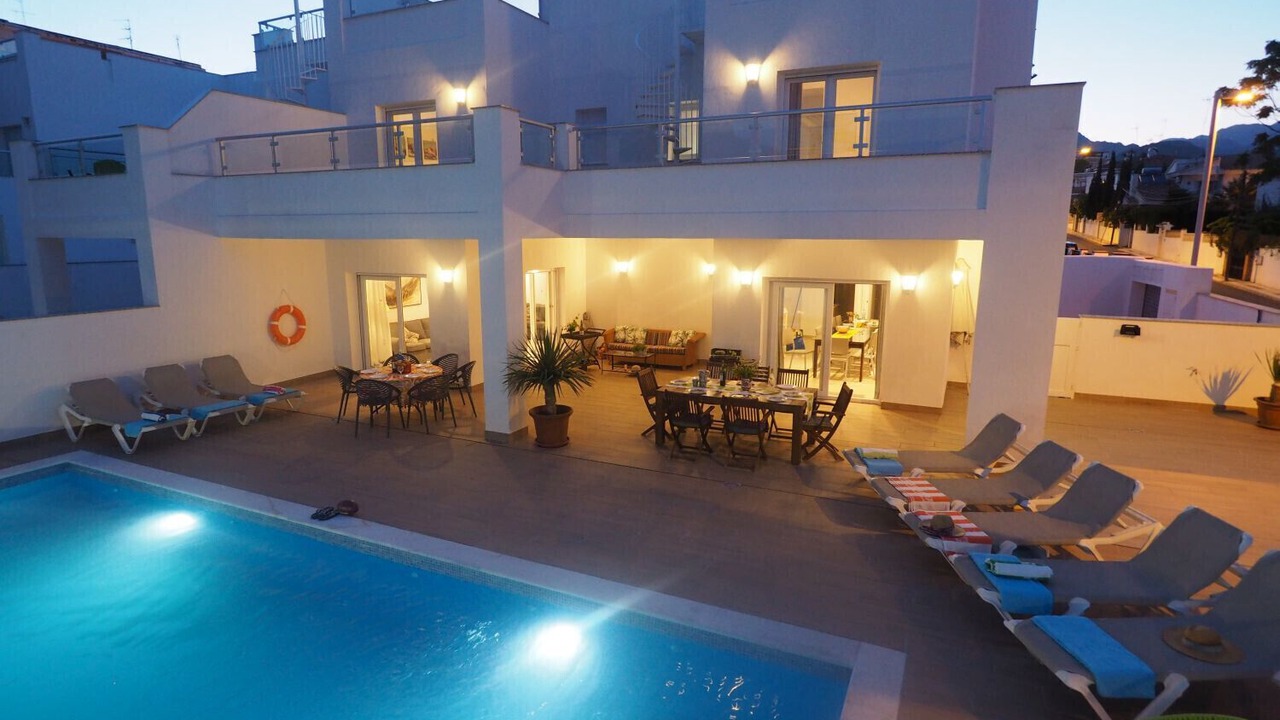 Photo of Outdoor in Nerja City Centre
