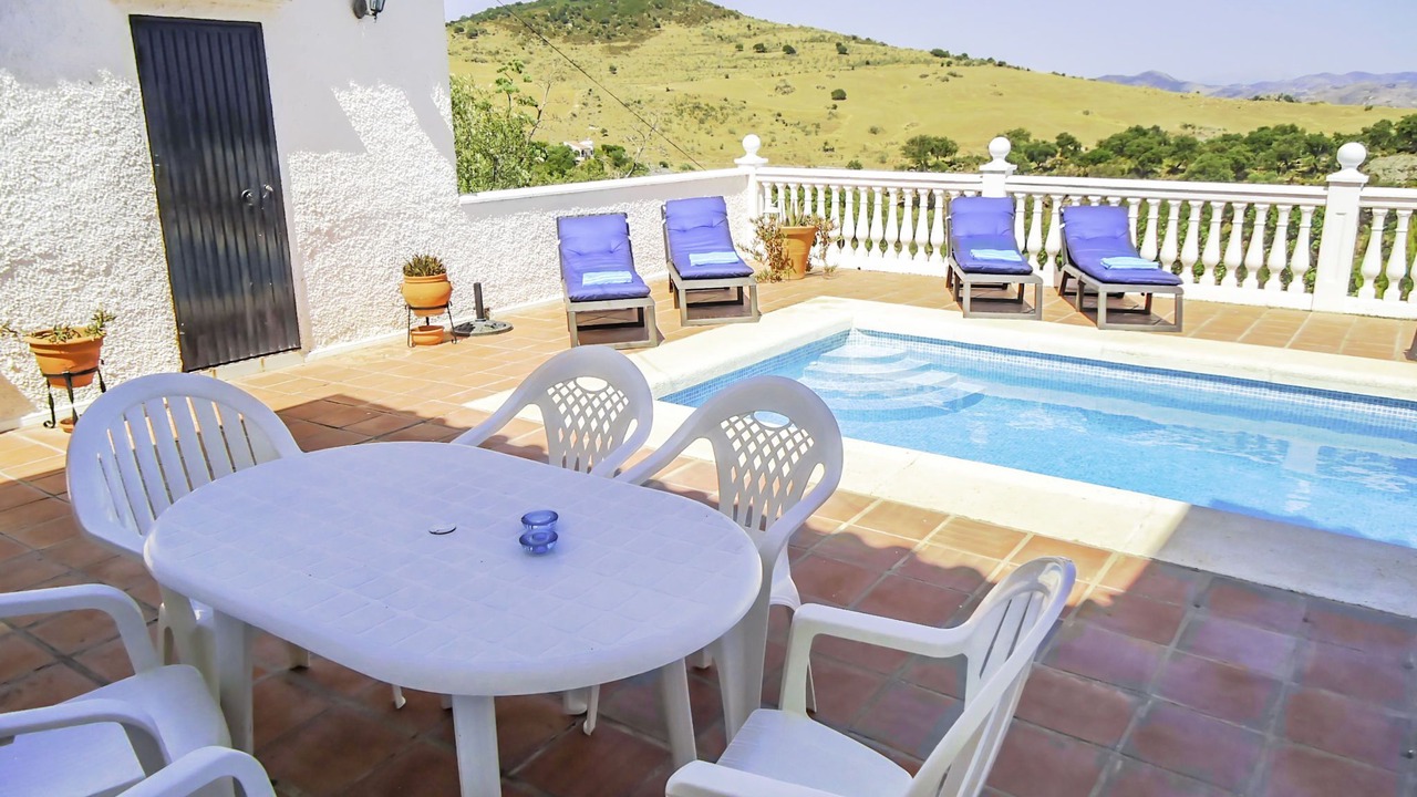 Photo of Outdoor in Almogia