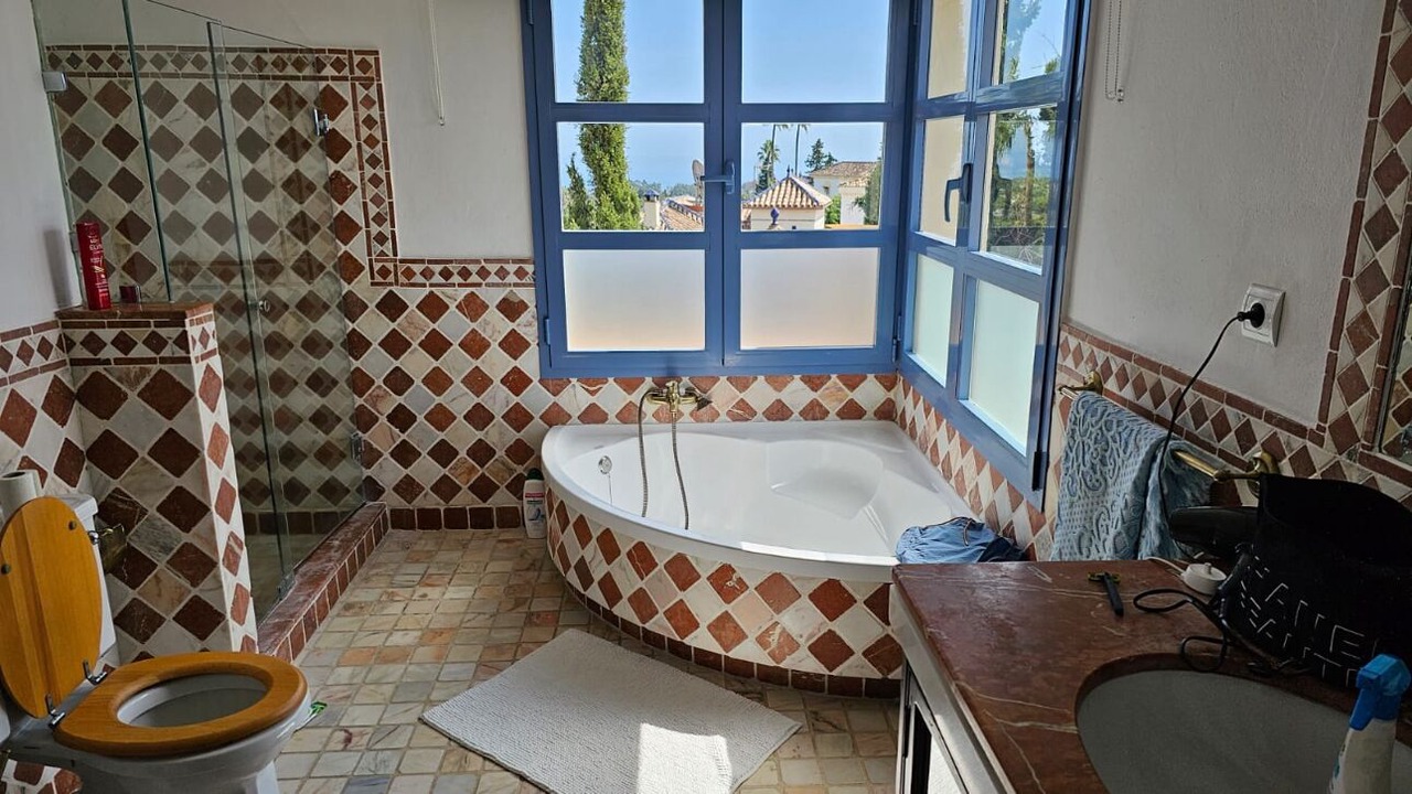 Photo of Bathroom in New Golden Mile