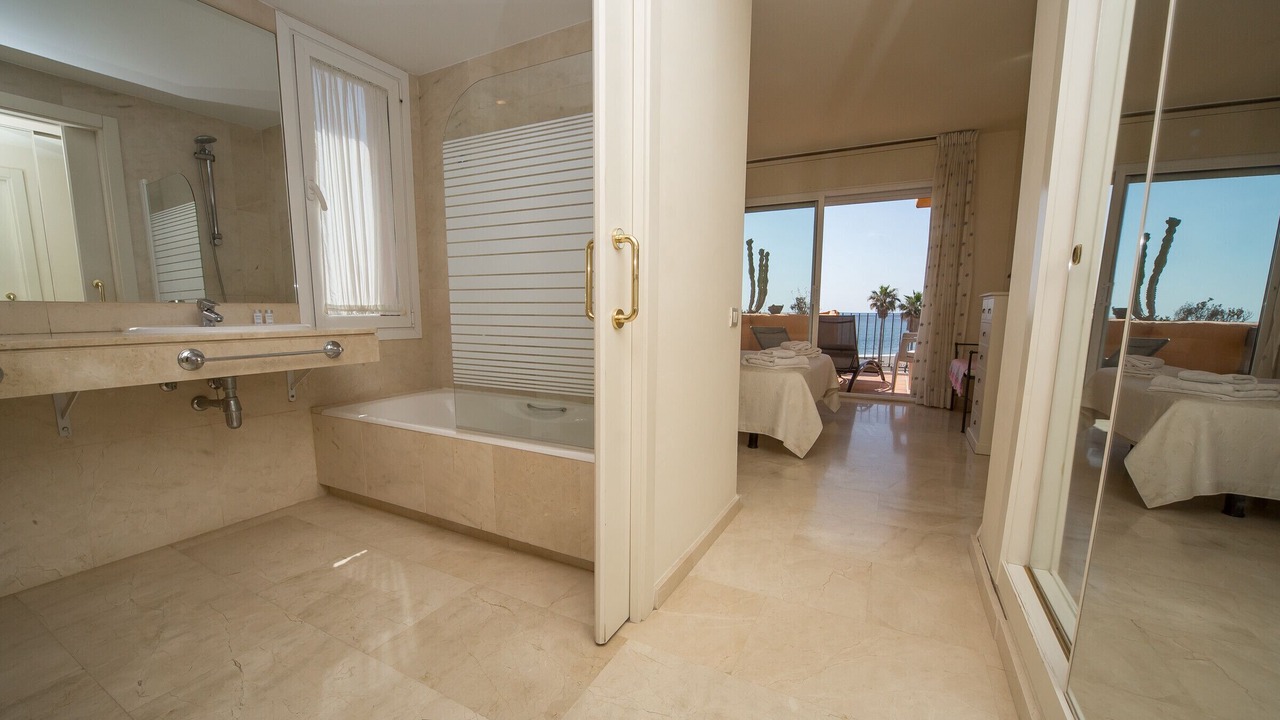 Photo of Bathroom in Castillo de la Duquesa