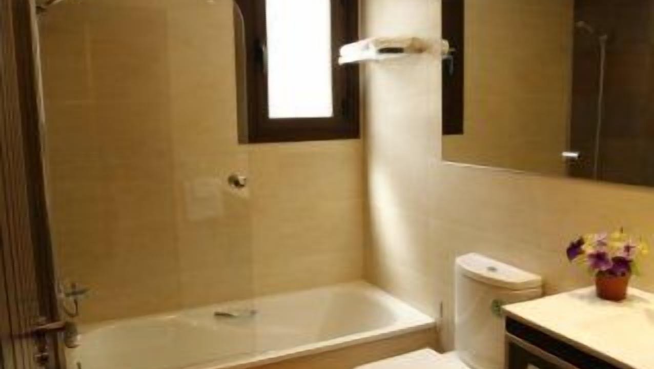 Photo of Bathroom in Luque