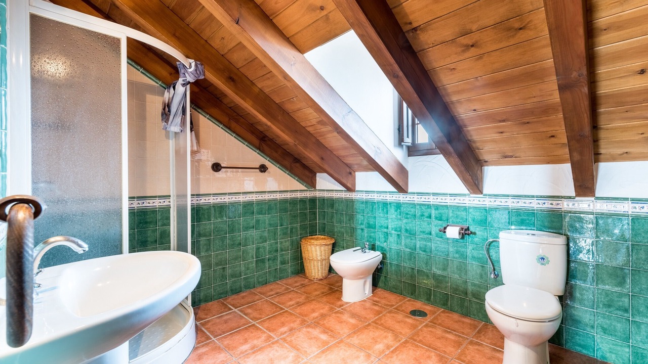 Photo of Bathroom in Almogia