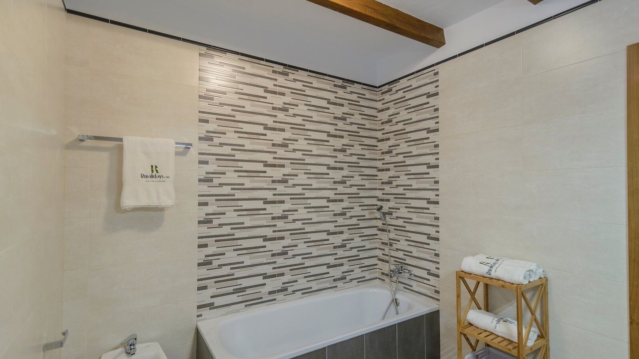 Photo of Bathroom in Sayalonga