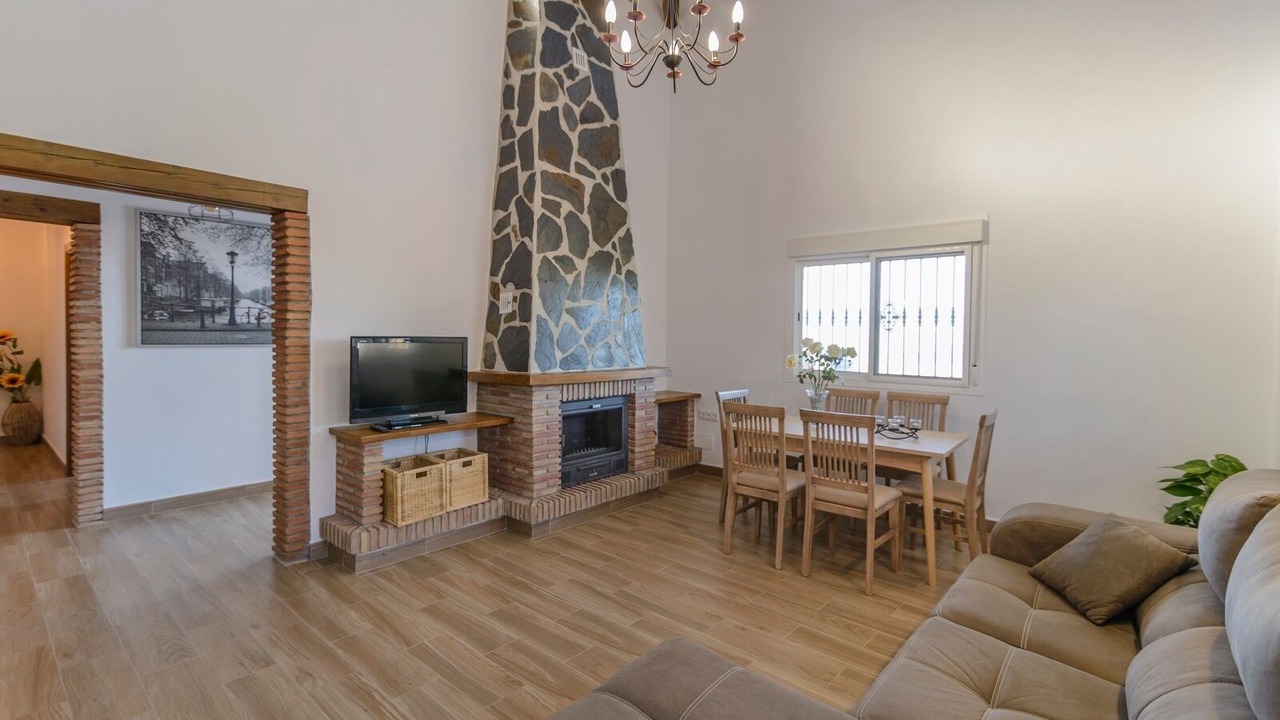 Photo of Livingroom in Sayalonga