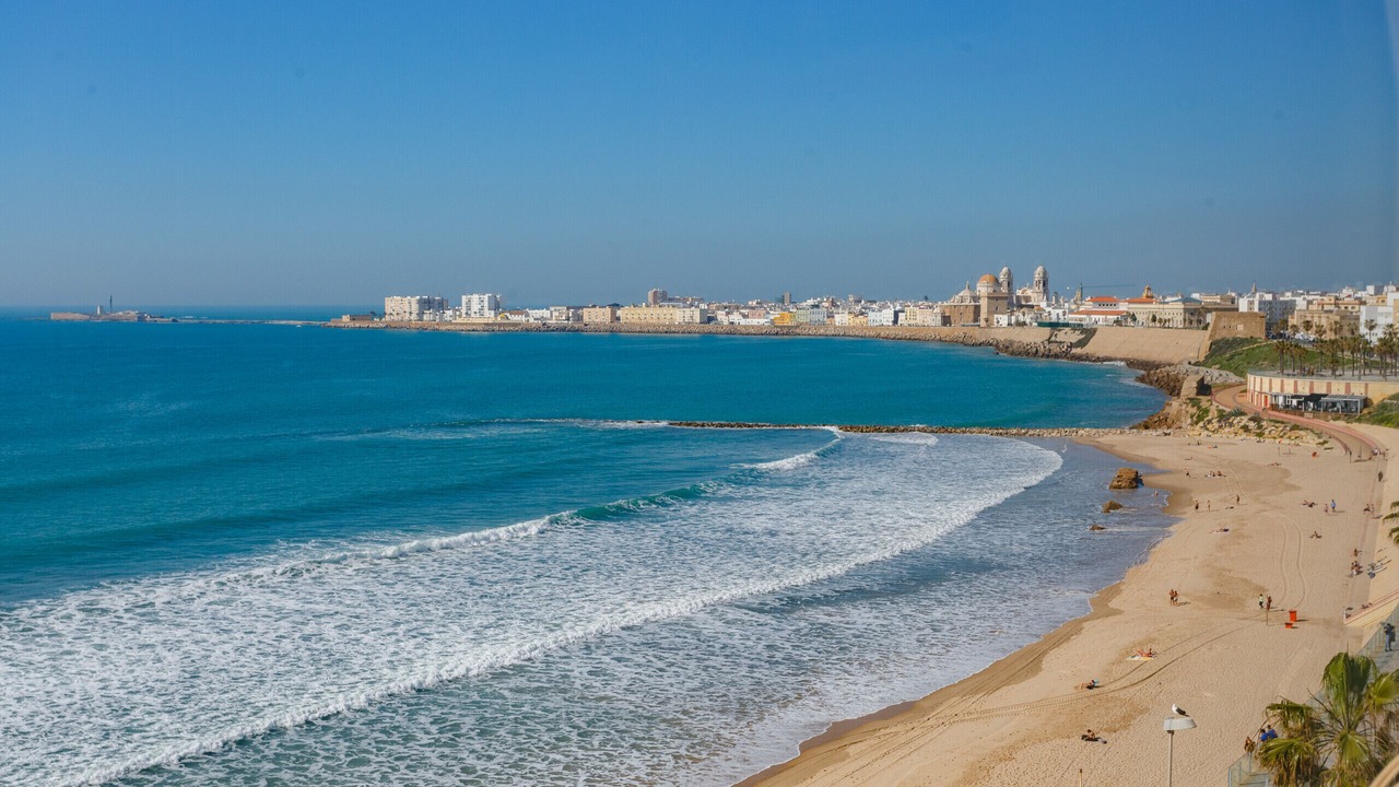 Photo of Others in Cadiz
