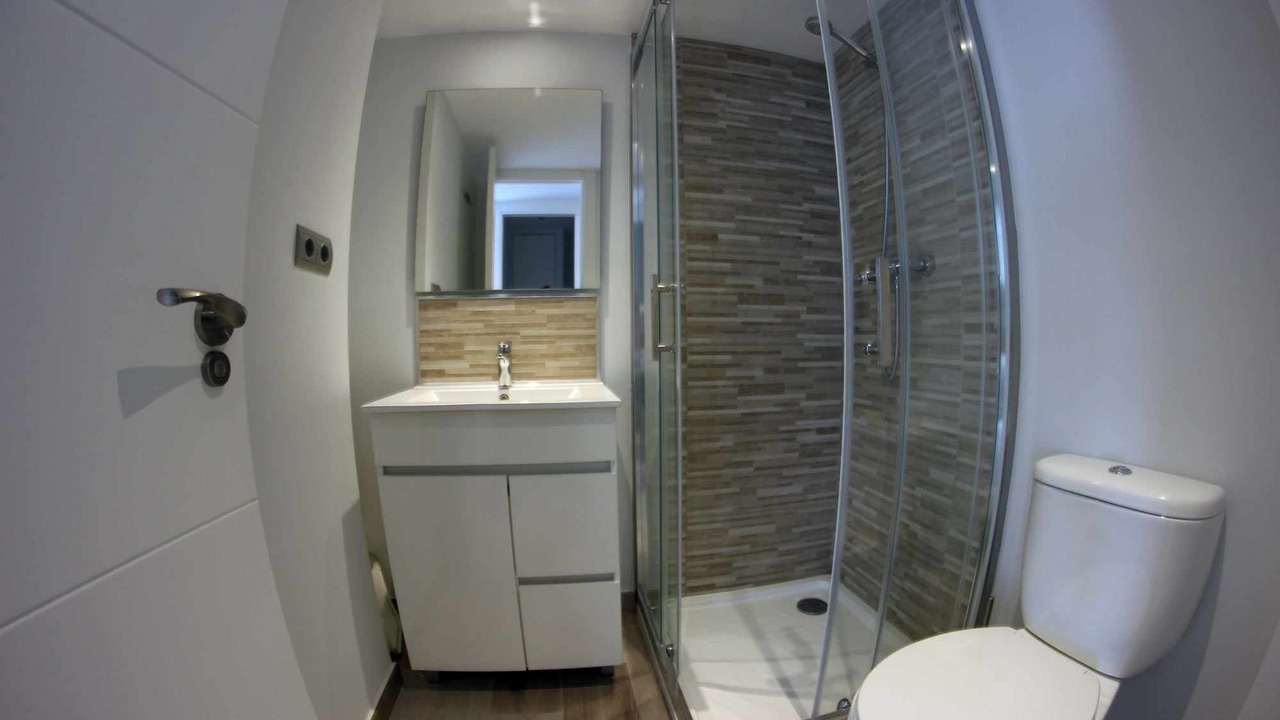 Photo of Bathroom in New Golden Mile