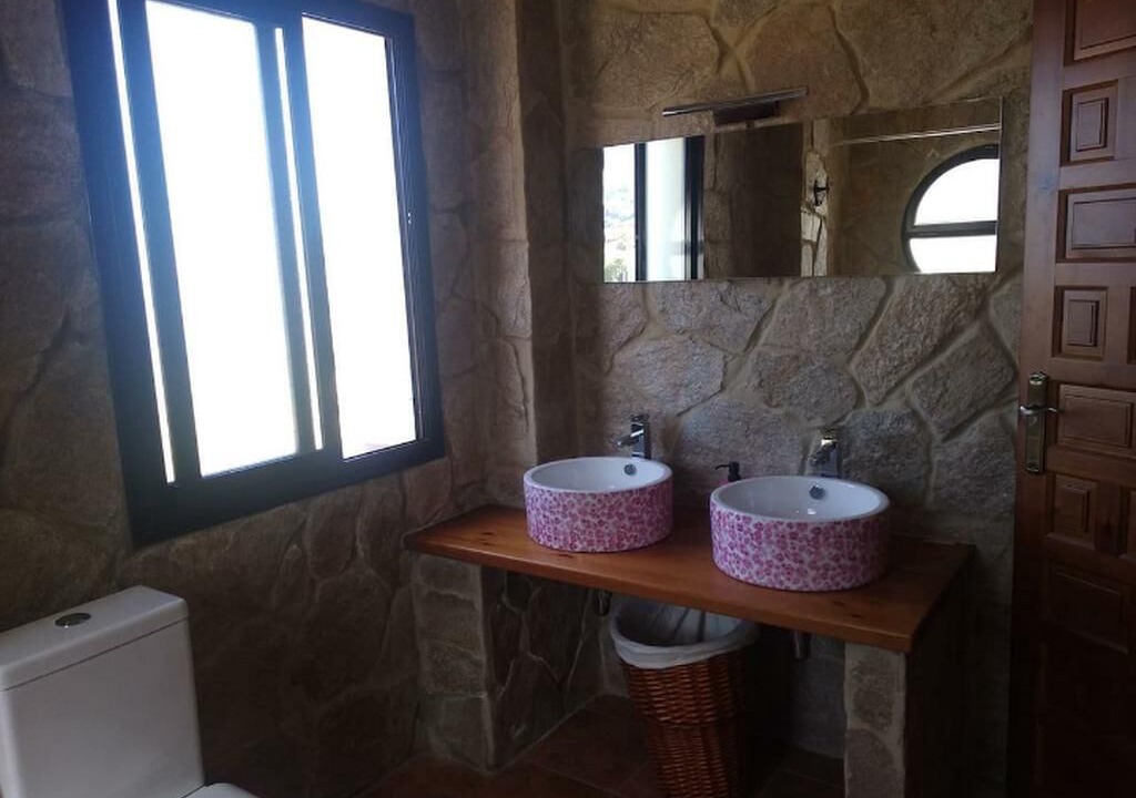 Photo of Bathroom in Benaocaz