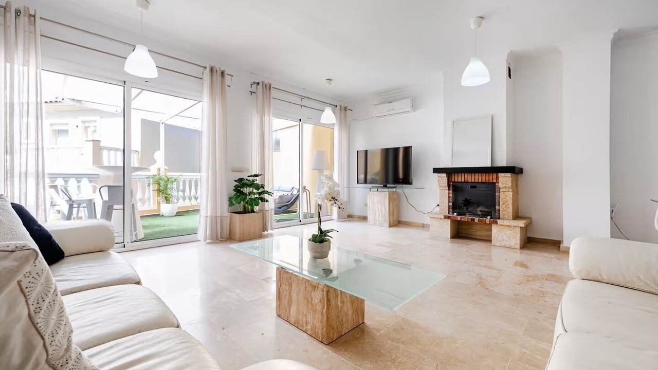 Photo of Livingroom in Urbanizacion Puerto de Estepona