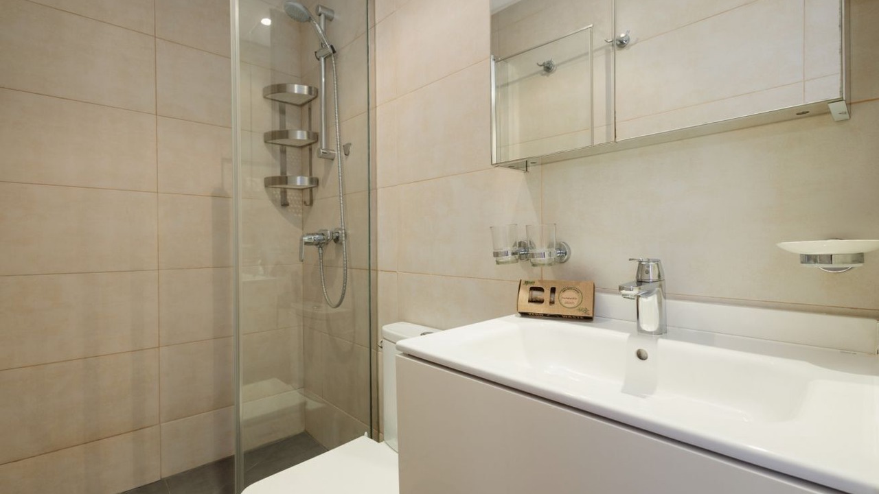 Photo of Bathroom in Urbanizacion Costabella