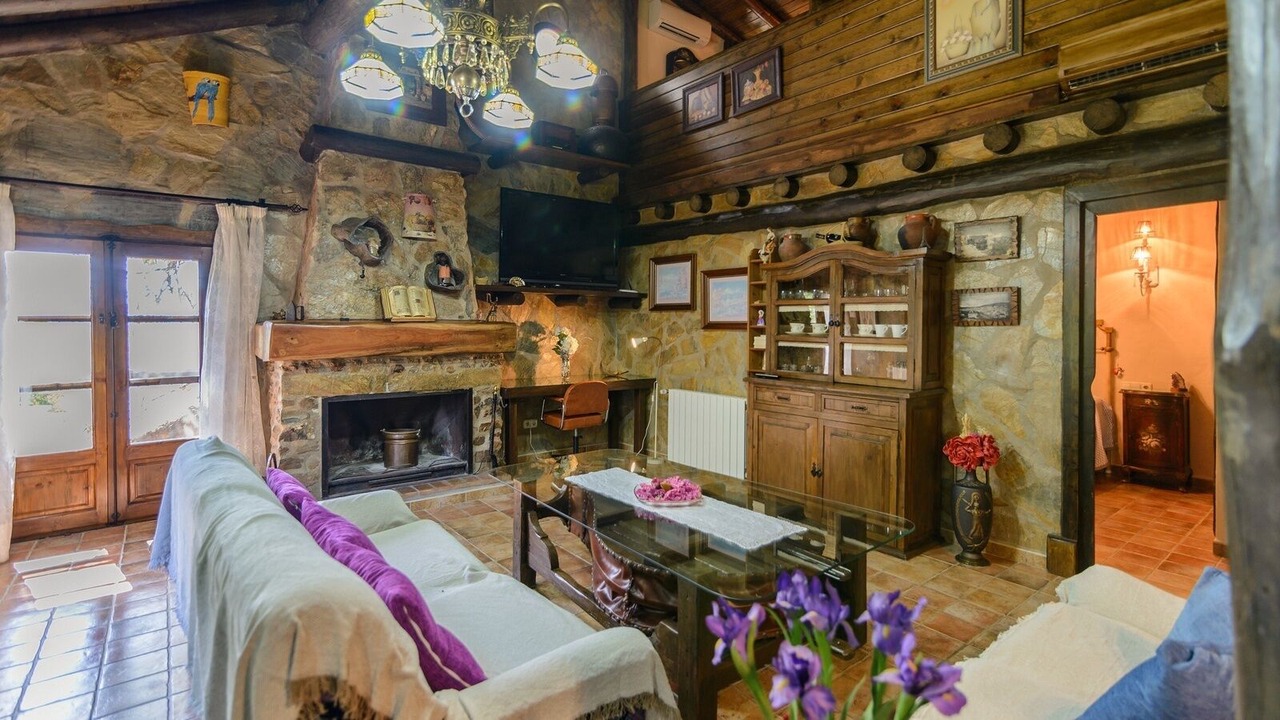 Photo of Livingroom in Guaro