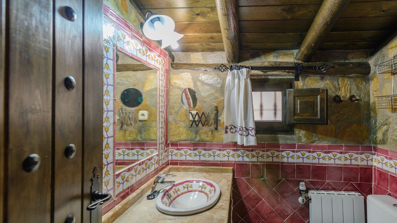 Photo of Bathroom in Guaro