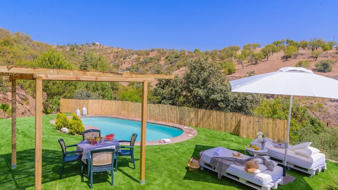 Photo of Outdoor in Guaro