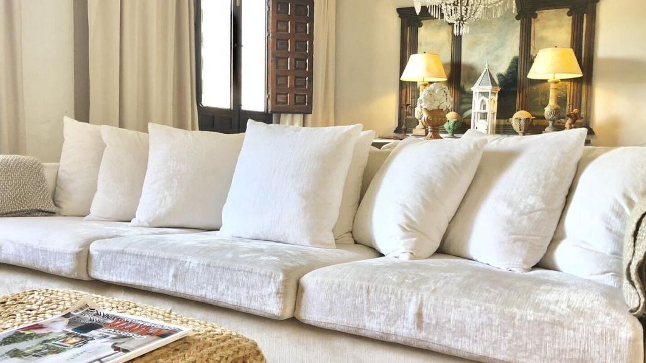 Photo of Livingroom in Cuevas Bajas