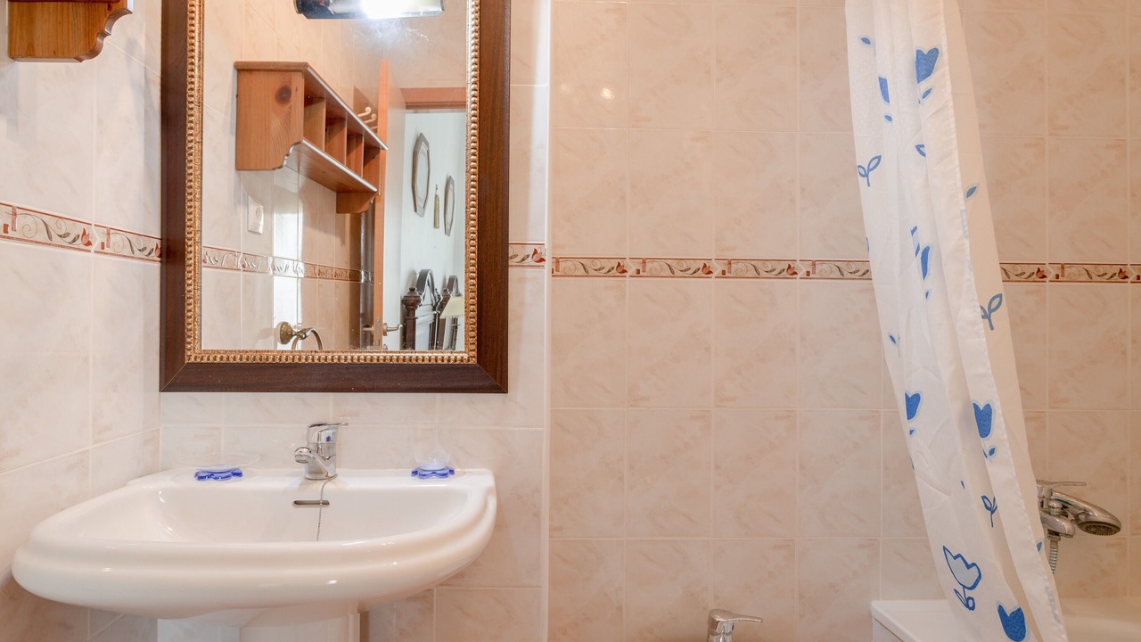 Photo of Bathroom in Campillos