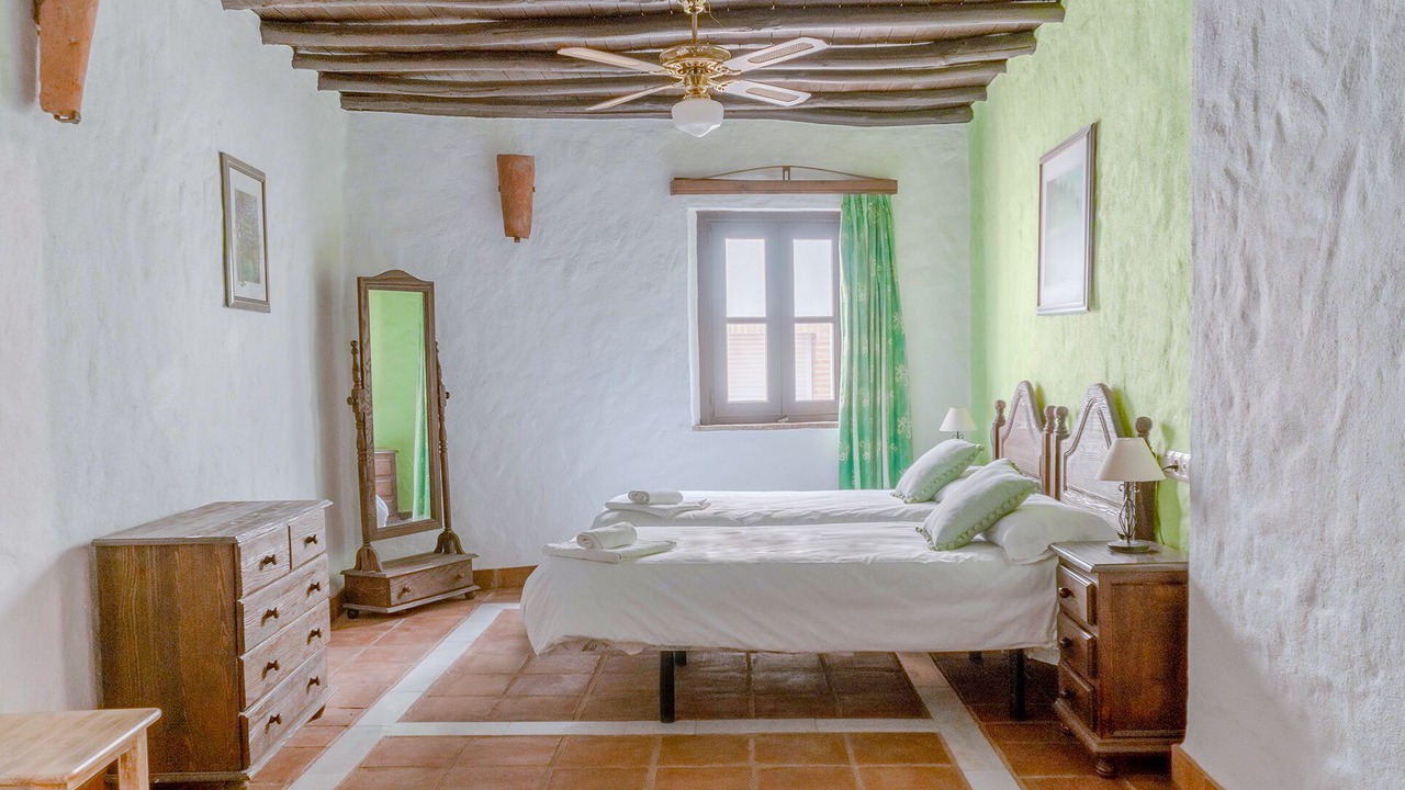 Photo of Bedroom in Benadalid