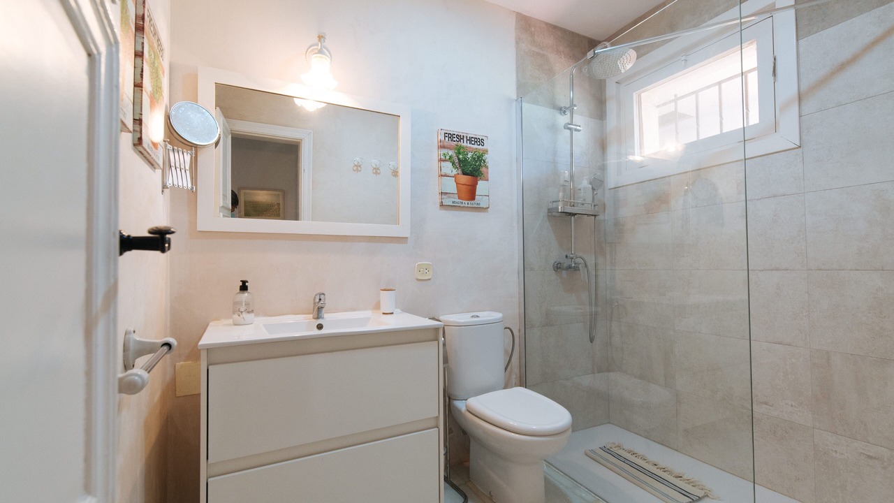 Photo of Bathroom in Aznalcazar