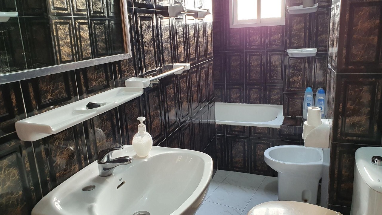 Photo of Bathroom in Nerja City Centre